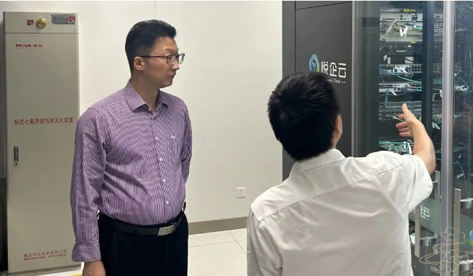 ���ָ�ylg888888�����ļ��õ�ר�����˶�