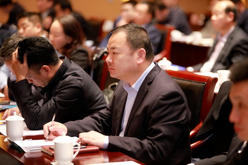 陕西3868la银河总站集团2019年工作会议暨一届三次职代会侧记